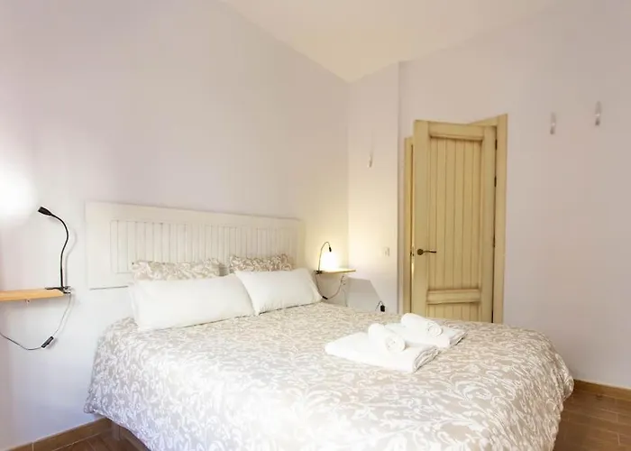 Large Suite Tracatra Sevilla